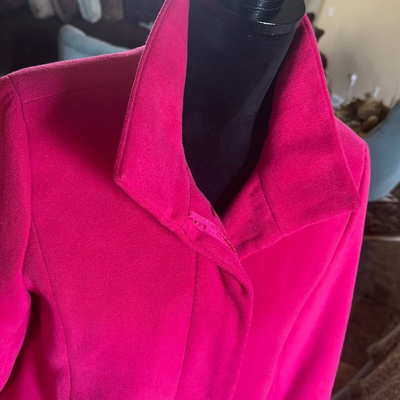 LANDS END hot pink “Barbie” coat - Picture 3 of 9